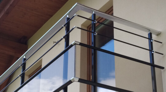 Stavebnicové-hliníkové-zábradlí-eloxované-15-1