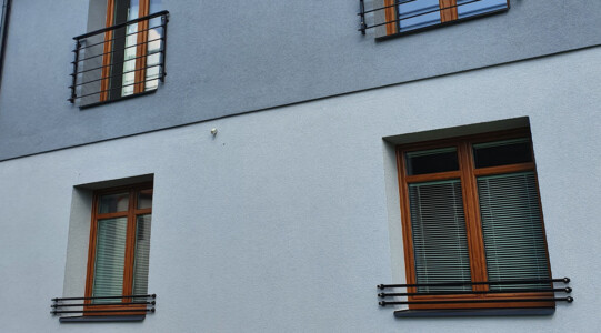 Stavebnicové-hliníkové-zábradlí-francouzské-okno 2