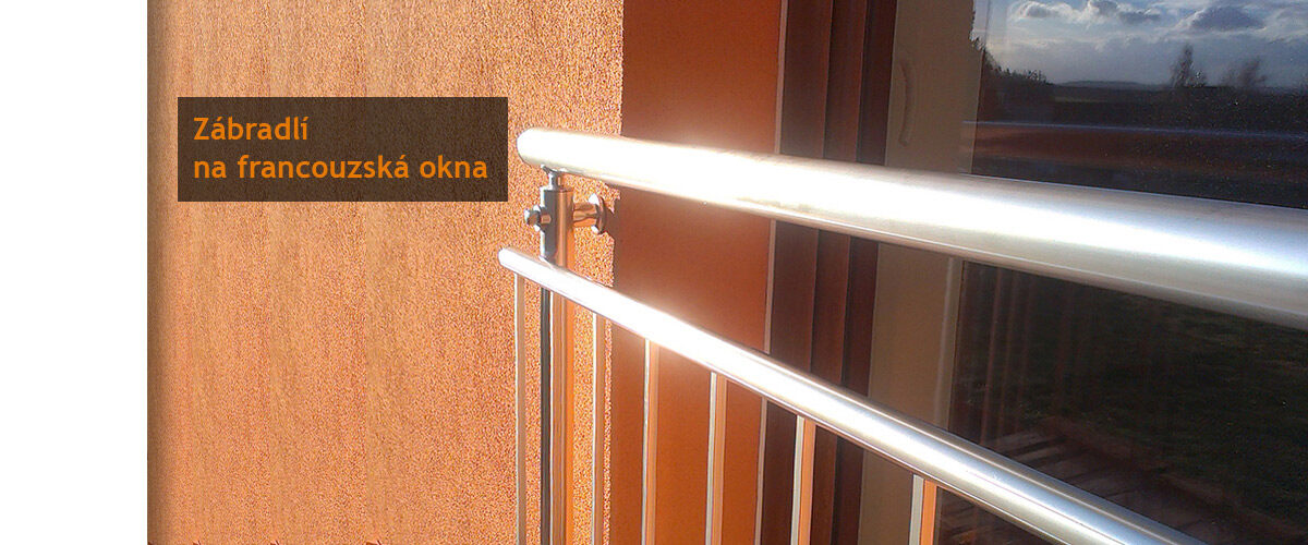zabradli-na-franc-okna-02